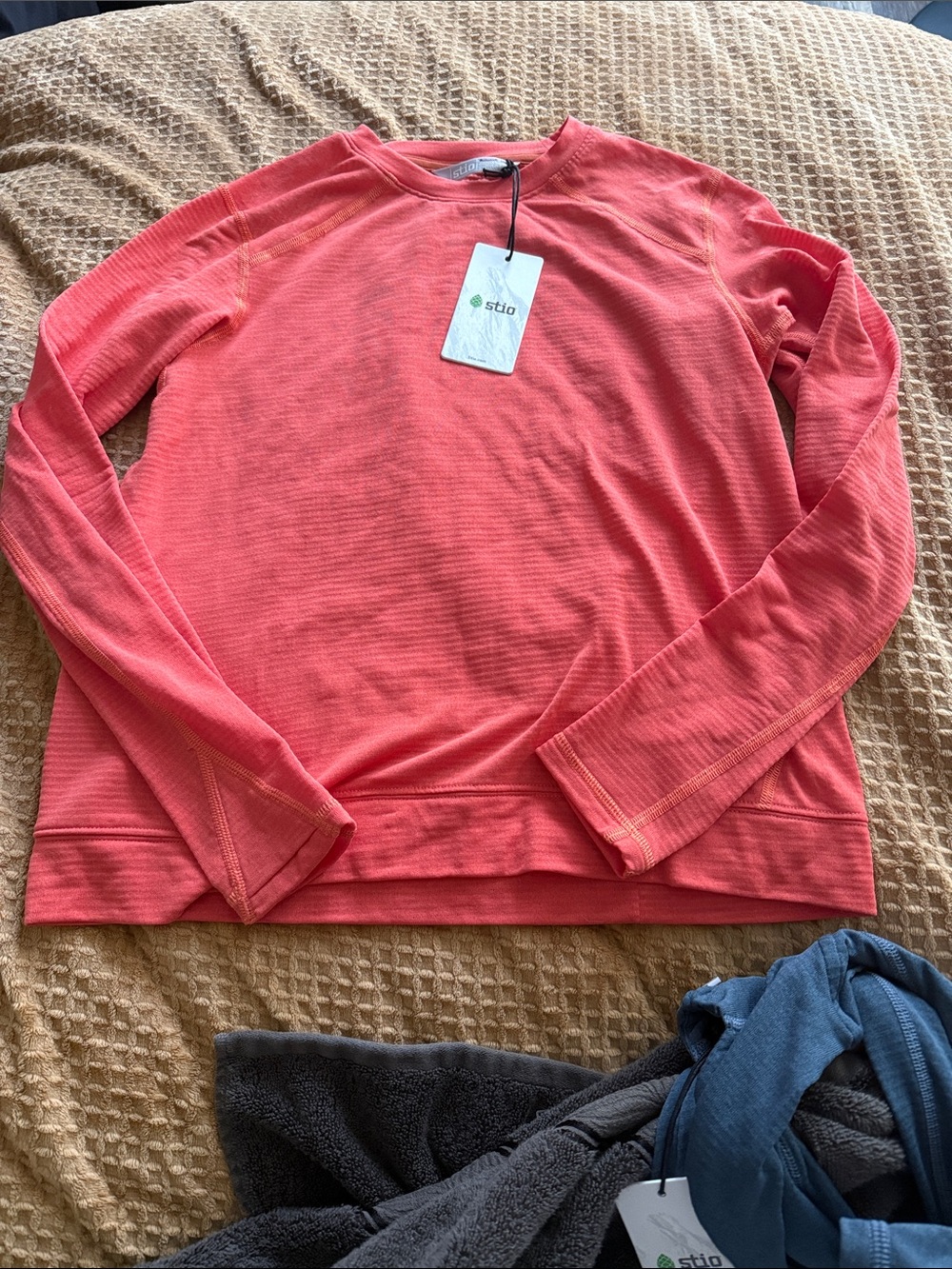 Stio Women's Coral Crew Sweatshirt
